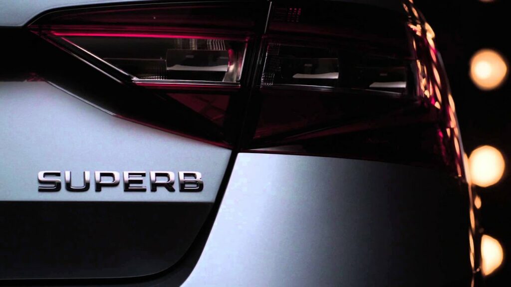 Video test áut: 2015 Škoda Superb III. odhalenie