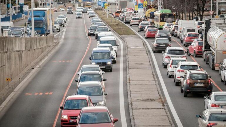 Budeme platiť ročnú daň z motorových vozidiel všetci? Návrh je už na stole - Poradňa - Auto - Pravda