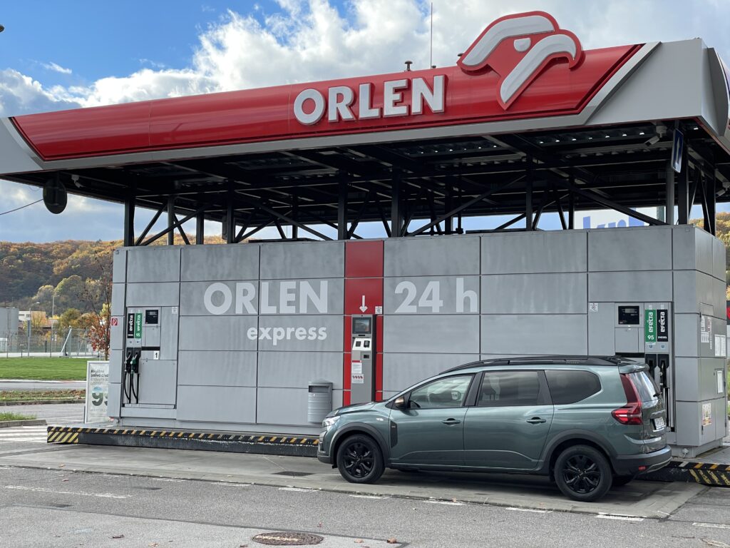 Dacia Jogger Extreme Orlen Test Dacia Jogger EXTREME TCe ECO-G 100 (LPG): Štýlový kombík s mamutím dojazdom
