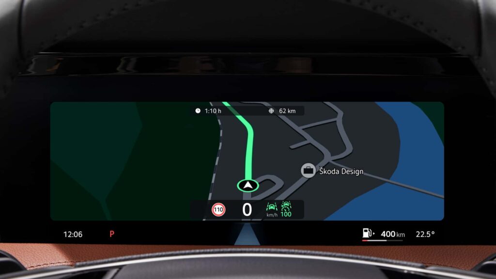 Skoda Superb 62 Nová Škoda Superb: dostupná v karosárskych verziách liftback a combi s motormi TSI a TDI aj vo verzii 4x4