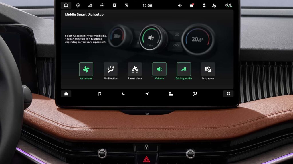 Skoda Superb 68 Nová Škoda Superb: dostupná v karosárskych verziách liftback a combi s motormi TSI a TDI aj vo verzii 4x4