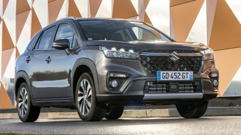 Škoda, Kia a Hyundai valcujú trh. Toto je 15 najpredávanejších áut na Slovensku - Magazín - Auto - Pravda
