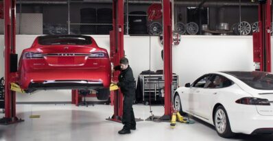 tesla servis 01 clanokW TÜV Report 2024: Megarebríček spoľahlivosti, ktoré autá si zaslúžia vašu dôveru?