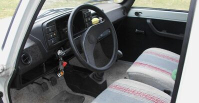 wartburg 353 1 3 1990 03 clanokW Wartburg 353: od dymiaceho dvojtaktu k štvortaktnému prekvapeniu
