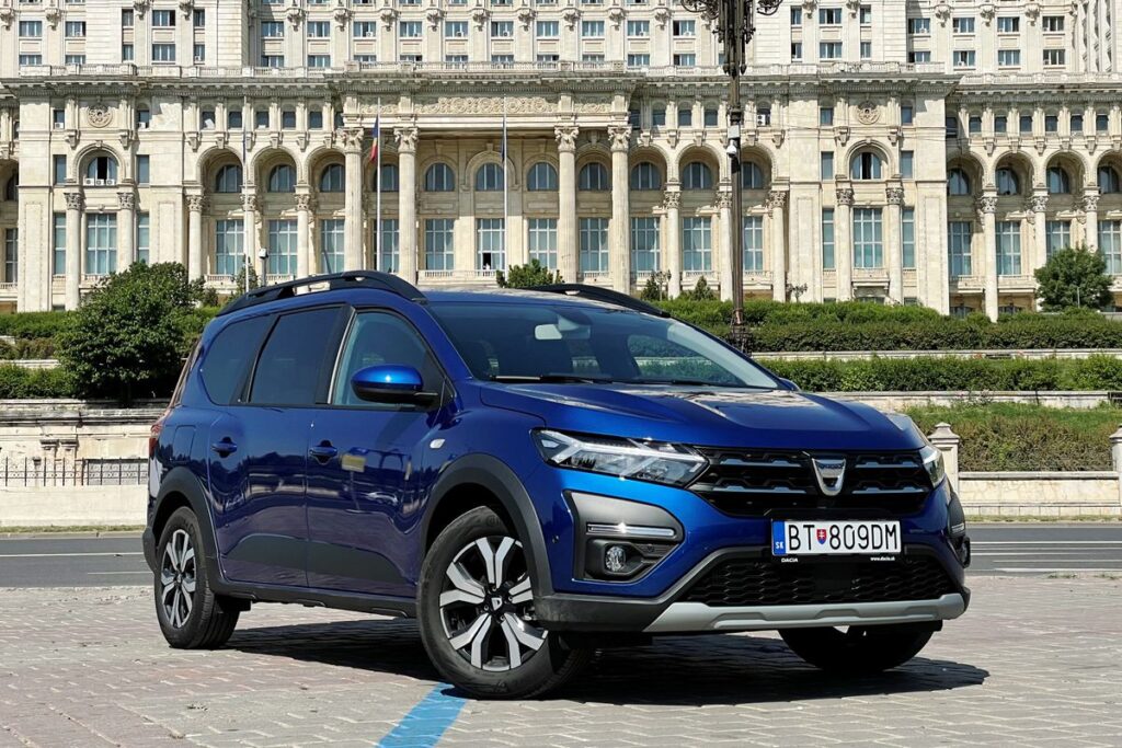 Dacia Jogger rumunsko ta3 Test Dacia Jogger EXTREME TCe ECO-G 100 (LPG): Štýlový kombík s mamutím dojazdom