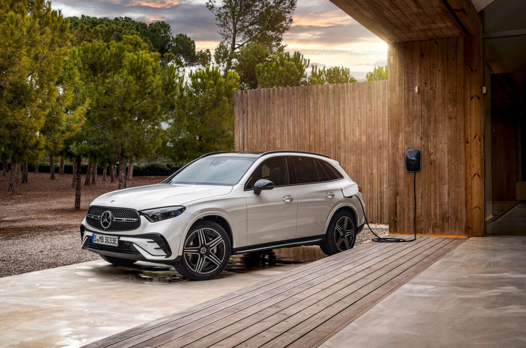 Mercedes Benz predaje 2023 1 Mercedes-Benz potvrdil prvenstvo v prémiovom segmente na slovenskom trhu aj v roku 2023