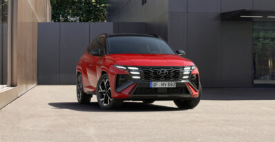 01 Hyundai TUCSON HEV N Line Nový Hyundai Tucson: dostal Matrix beam LED svetlomety, ostáva benzín, nafta, hybrid aj plug-in hybrid