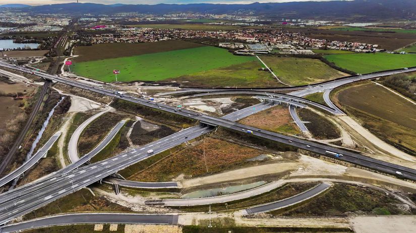 krizovatka d1 d4 01 clanokW Diaľnica D1 bude uzatvorená: Práce na diaľničnej križovatke D1/D4 sa rozbehnú naplno