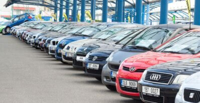 aaa auto autobazar Trh s jazdenkami láme rekordy, ponuka vozidiel rastie a ceny klesajú