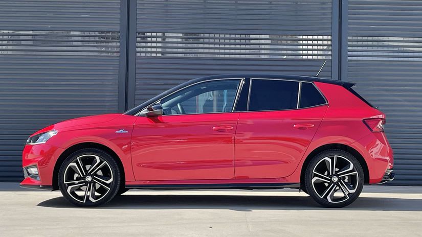 skoda fabia monte carlo 1 5 tsi 2022 22 clanokW Škoda Fabia vedie pred i20 a Sanderom: Najpredávanejšie malé autá na Slovensku
