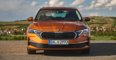 29 Skoda Octavia Combi bb308a96 1536x1025 1 e1720880394345 Štatistika: Vysoké ceny Slovákov netrápia, predaj áut rastie
