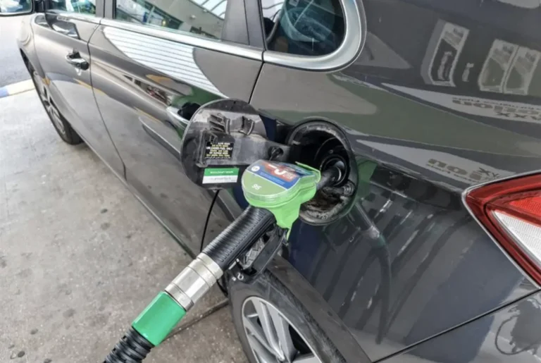 Natankovali ste nesprávne palivo? Zistite, ako sa vyhnúť drahým opravám a ušetriť peniaze! - AUTOVINY.sk