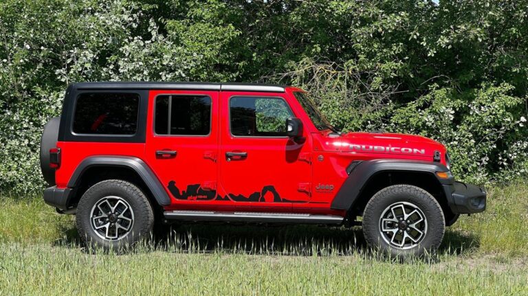 Test: Jeep Wrangler Unlimited Rubicon. Klasika s benzínom pod kapotou - Testy - Auto - pravda.sk