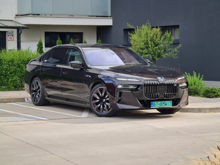 Môžu parkovať pred mojím vchodom, aj keď nemám vyznačené státie?