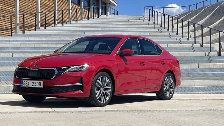 Octavia pred i30: Toto je 15 najpredávanejších áut na Slovensku po 1. polroku - Magazín - Auto - pravda.sk