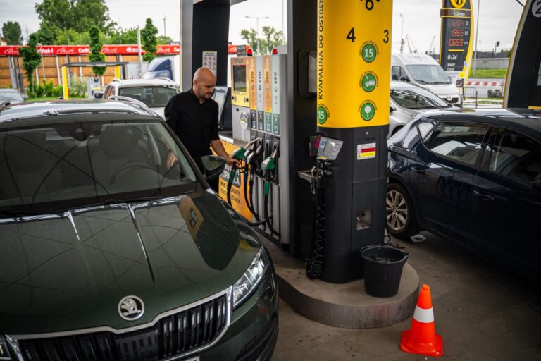 Slovnaft štátu odkázal, že daň 180 miliónov jednoducho nezaplatí