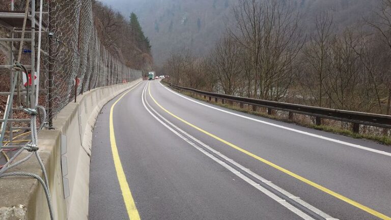 Cestu pod Strečnom budú počas letných víkendov uzatvárať - Doprava - Auto - Pravda