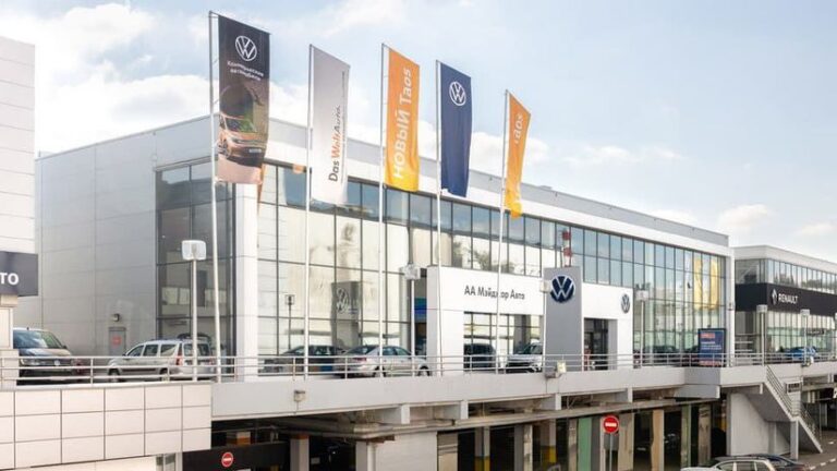Volkswageny sa opäť predávajú v Rusku. Koncern sa dištancuje - Magazín - Auto - Pravda