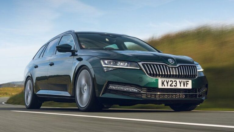 Škoda Superb Sleeper Edition: Toto je najrýchlejší Superb v histórii - Novinky - Auto - Pravda