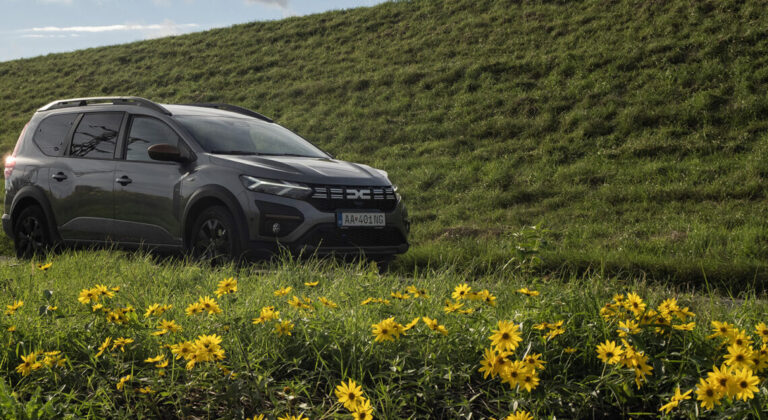 Test Dacia Jogger Hybrid: Až tak nízka spotreba? - AutoGrip