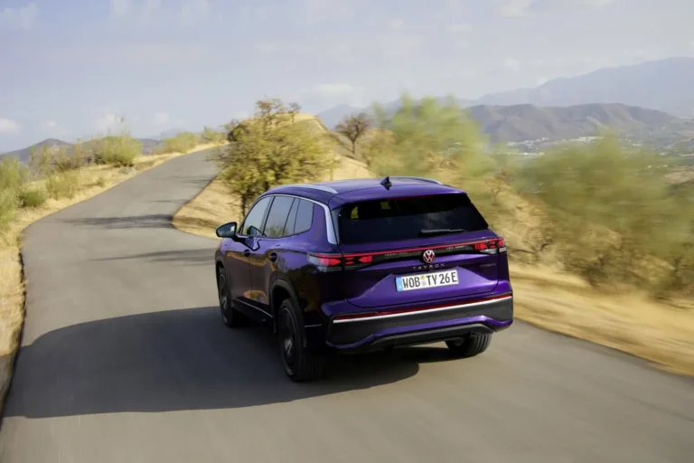 VW TAYRON ako náhrada za Tiguan Allspace. Čo o ňom vieme, kedy príde do predaja a koľko bude stáť? - AUTOVINY.sk