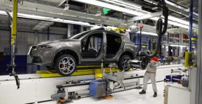 alfa romeo tonale pomigliano 2 clanokW ‘Vezuv‘ ožíva: Stellantis zastavuje výrobu v troch talianskych fabrikách už v novembri