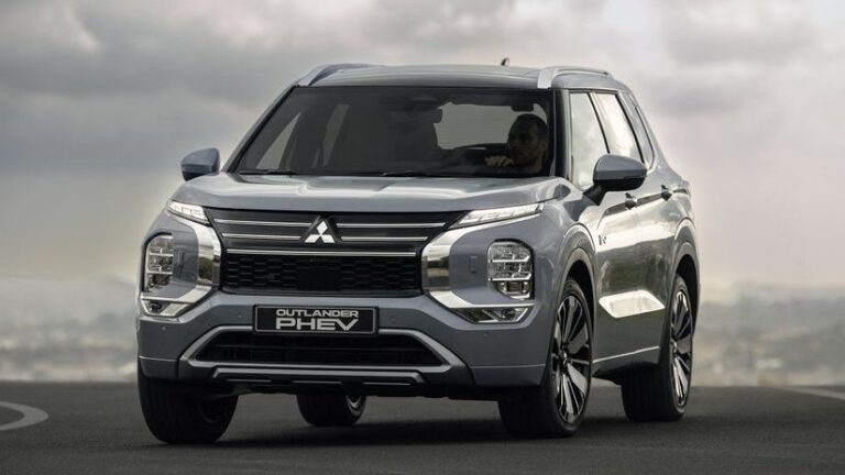 Mitsubishi Outlander PHEV: Veľký návrat do Európy je tu. Trvalo to tri roky - Novinky - Auto - Pravda