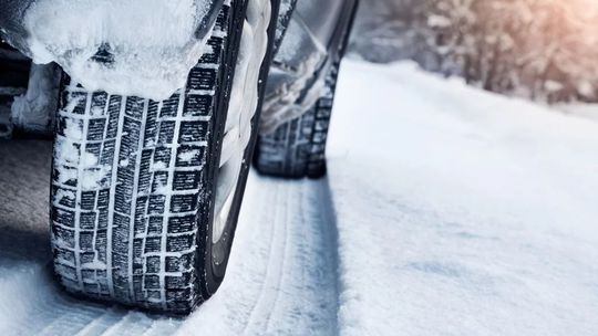 Pneumatiky bez alpského symbolu? Na Slovensku v zime zatiaľ bez pokuty - Poradňa - Auto - Pravda