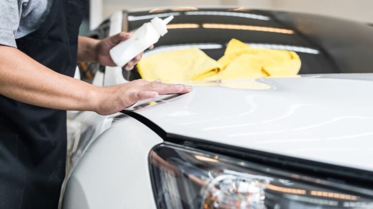 Škrabance na laku: Niektoré odstránite aj sami. Naozaj pomôže zubná pasta? - Poradňa - Auto - Pravda