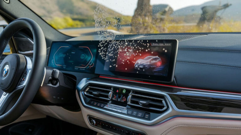 BMW chce skoncovať s prachom na displejoch. Bude to fungovať? - Magazín - Auto - Pravda