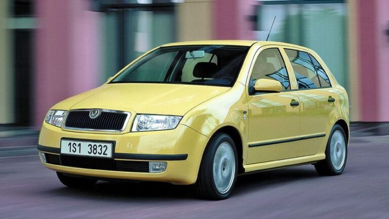 Škoda Fabia má 25 rokov. Nie vo všetkom tromfla ‘Feldu‘ - Magazín - Auto - Pravda