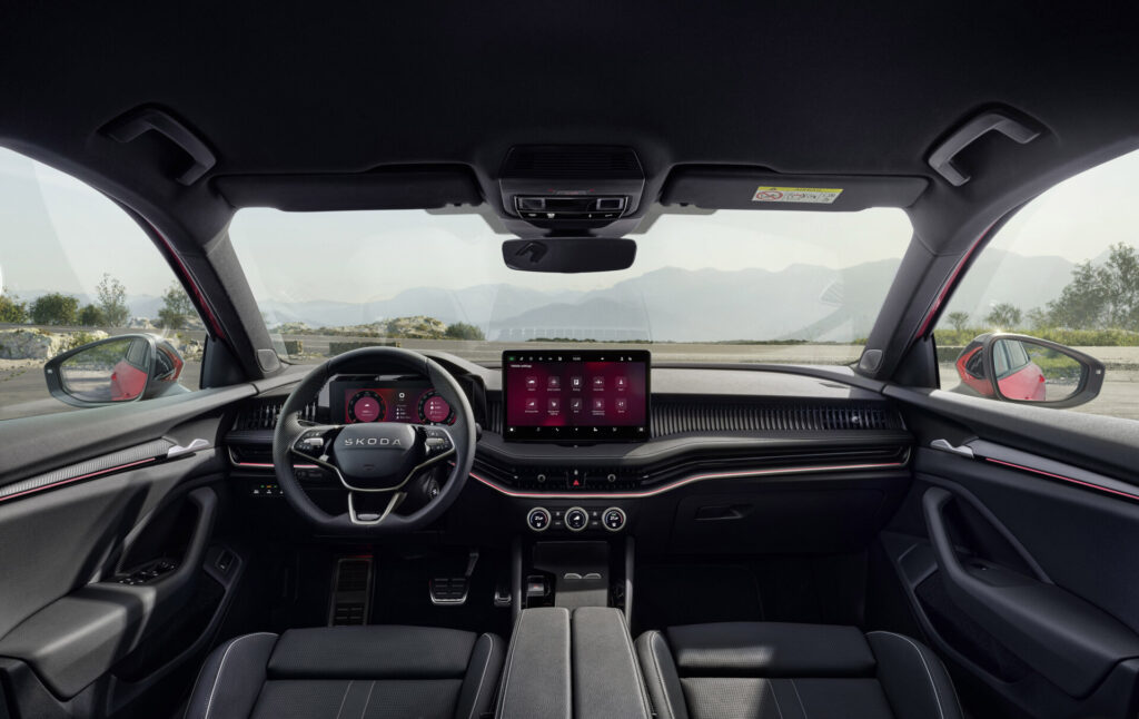 skoda superb sportline interier
