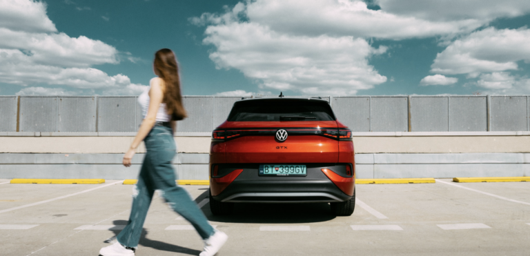 Priemerná cena elektromobilu v Nemecku stúpa, ponuka modelov sa rozširuje