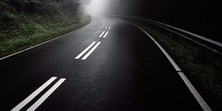 Nové prerušované čiary sú už aj na Slovensku: Vysvetlíme vám, čo znamenajú | Autobazar.EU