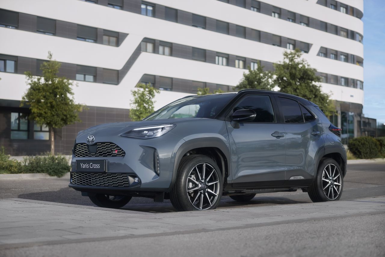 Yaris Cross GR SPORT 2025: Dynamické vylepšenia pre intenzívnejší zážitok za volantom