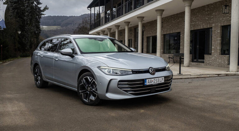 Test Volkswagen Passat B9 eHybrid: Keď elegancia zatieni šport - AutoGrip