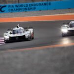 Tím Peugeot TotalEnergies v Top 10 na dramatických pretekoch v Katare