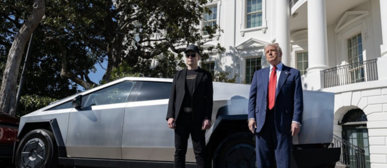 Nie, 70 percent Nemcov si vážne nechce kúpiť Teslu. Musk zmanipuloval anketu pomocou botov