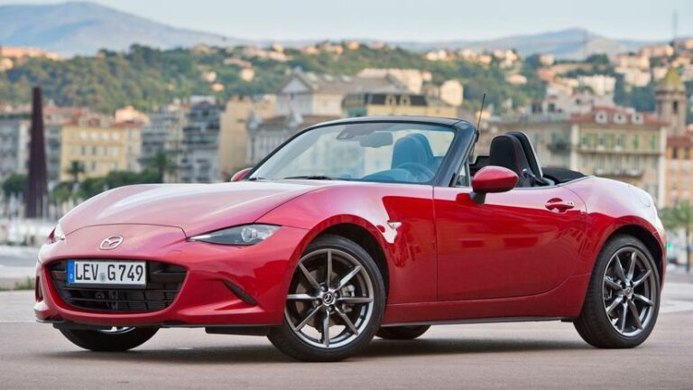 Toto je top 10 jazdených ‘športiakov‘ za 12 mesiacov. Kraľuje im Mazda MX-5 - Magazín - Auto - Pravda