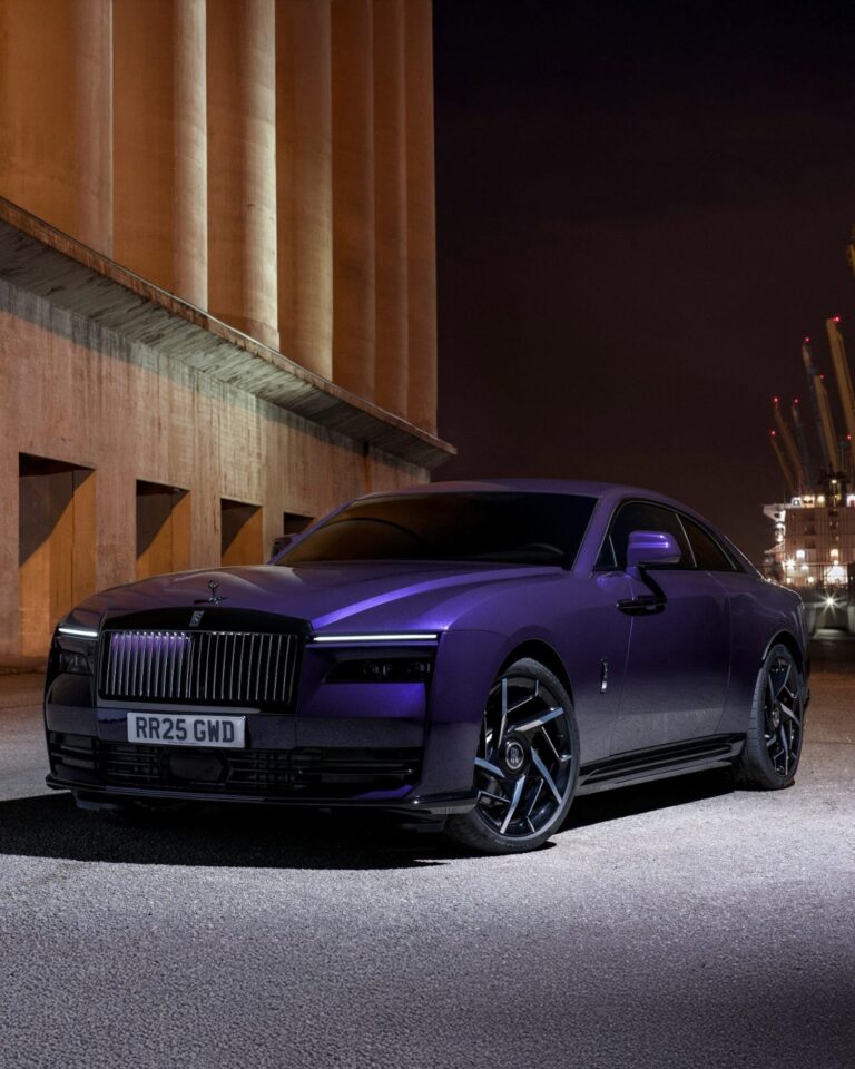 Rolls-Royce Spectre Black Badge je vrchol elektrického luxusu - TECHBOX.sk