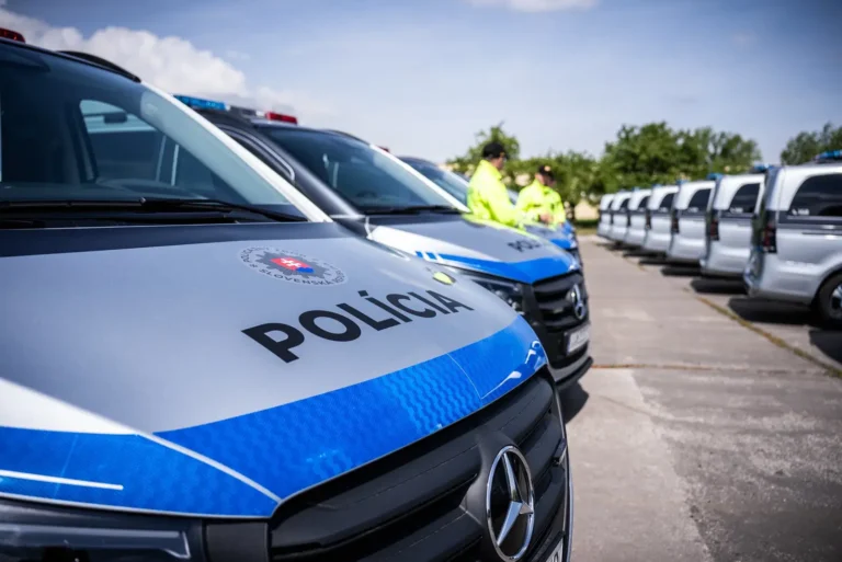 Dopravná polícia dostala nové automobily. Koľko stáli?