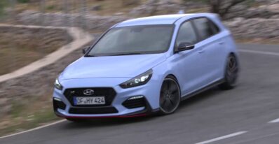 9828543b068124ffa372a67943596b60 Videotest, recenzia, test: Hyundai i30 N: Prekvapenie roka v triede hot hatch - Prvá jazda