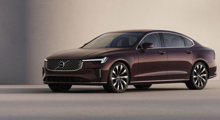 Vylepšené Volvo S90 bude stále so spaľovákmi, ale nie v Európe