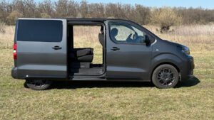 citroen spacetourer business lounge 2 0 bluehdi 2025 06 nestandard1 Test Citroën Spacetourer Business Lounge: Komfort pre ôsmich s naftovým srdcom