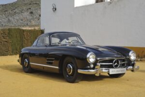Tento fotograf dostal auto z fabriky úplne zadarmo! A nejde o lacný model