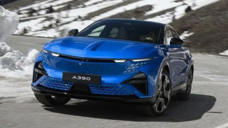 Alpine A390: Francúzsky ‘Macan‘ má tri elektromotory. Stovku dá pod 4 sekundy - Novinky - Auto - Pravda