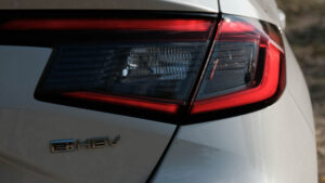 honda civic test 2022 18 clanokW Honda prehodnocuje stratégiu: Menej elektromobilov, viac hybridov