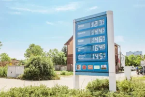 istockphoto 1145278392 612x612 1 Ceny pohonných hmôt klesli. Ako dlho to vydrží?