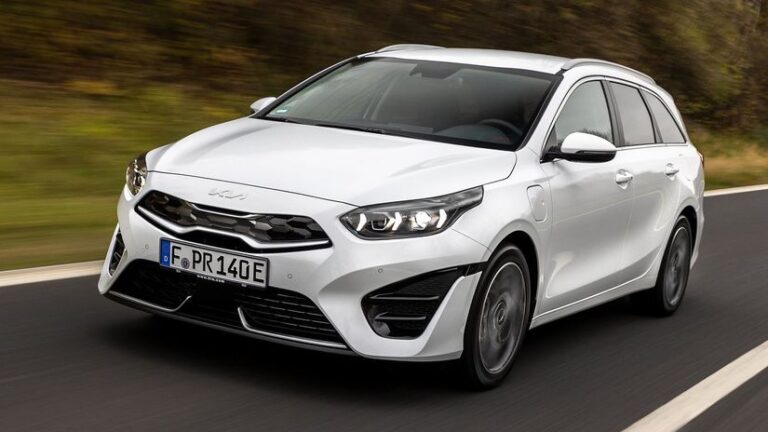 Ohrozí Ceed Octaviu? Toto je 15 najpredávanejších áut na Slovensku v roku 2025 - Magazín - Auto - Pravda