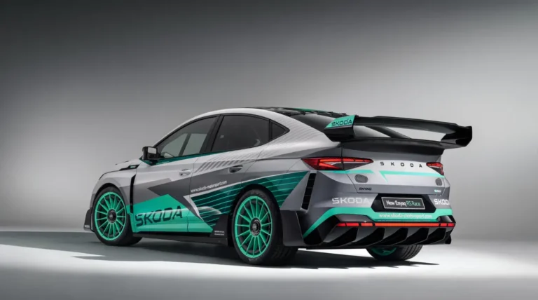 Nový Enyaq RS Race je ľahší, širší a brutálne rýchly. Z 0 na 100 za 4,6 sekundy